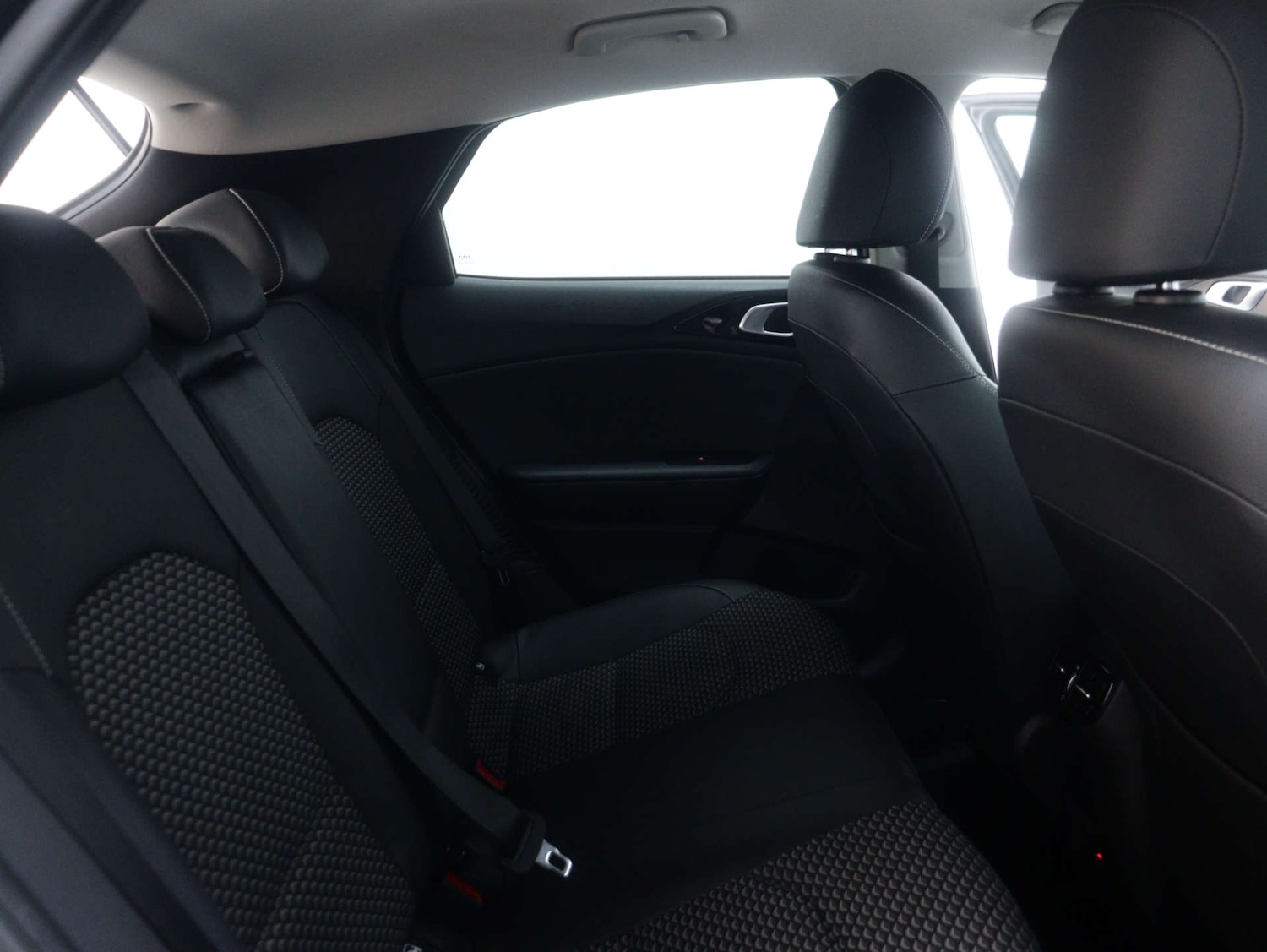 Used Kia XCeed 2024 for sale - 76829723: Photo 51