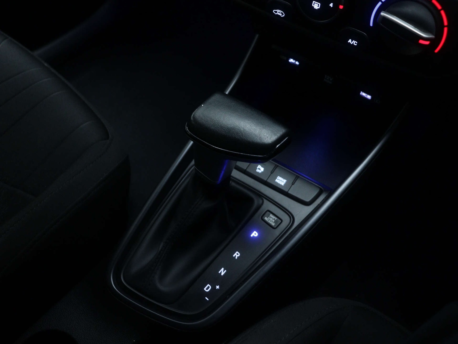 Used Hyundai BAYON 2022 for sale - 76462028: Photo 28