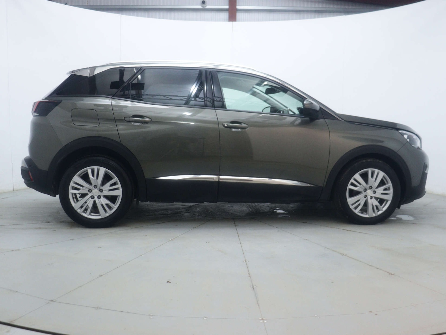 Used Peugeot 3008 2020 for sale - 77528075: Photo 12