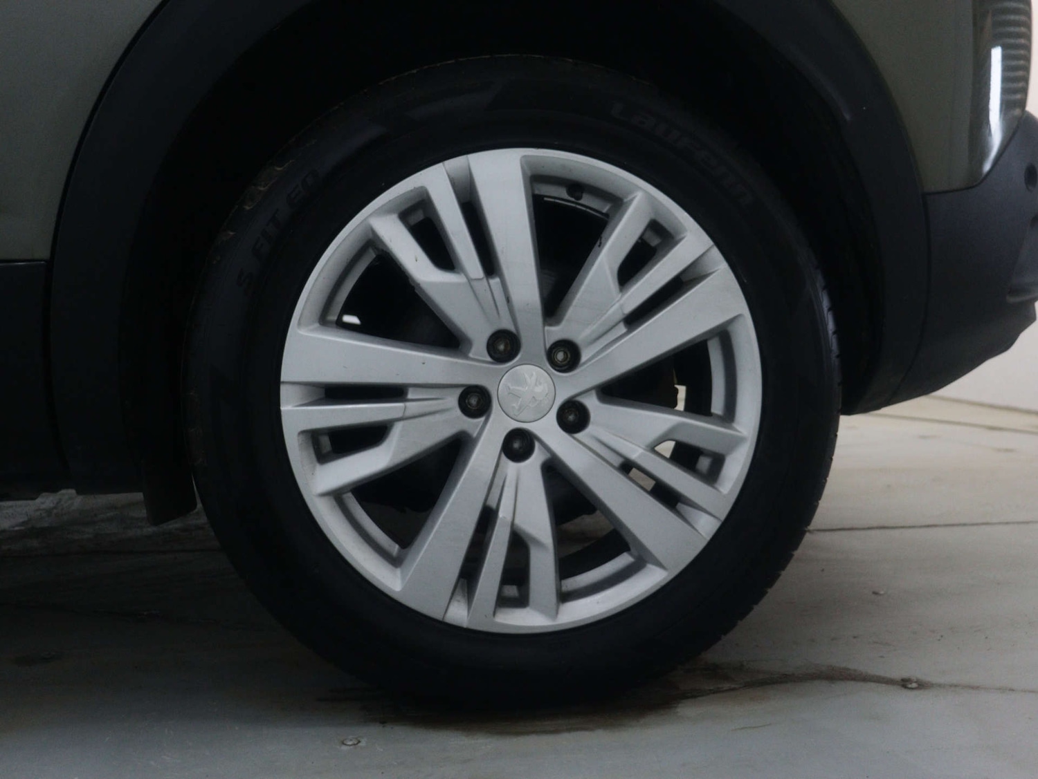 Used Peugeot 3008 2020 for sale - 77528075: Photo 16