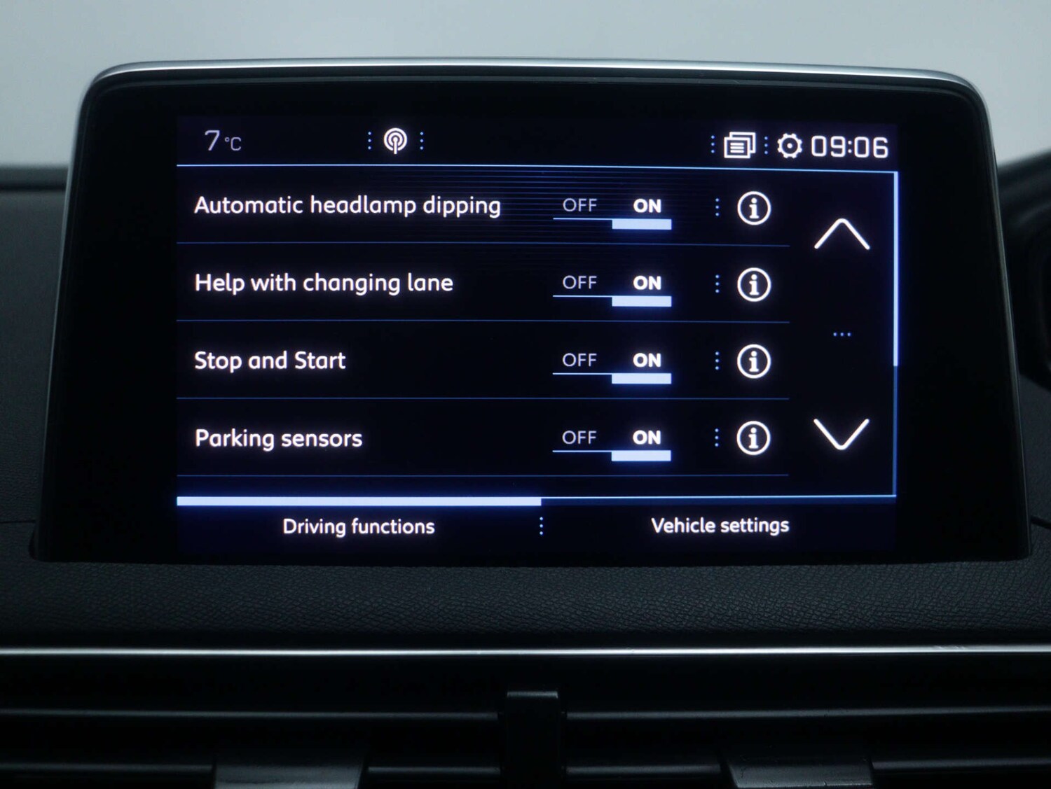 Used Peugeot 3008 2020 for sale - 77528075: Photo 25