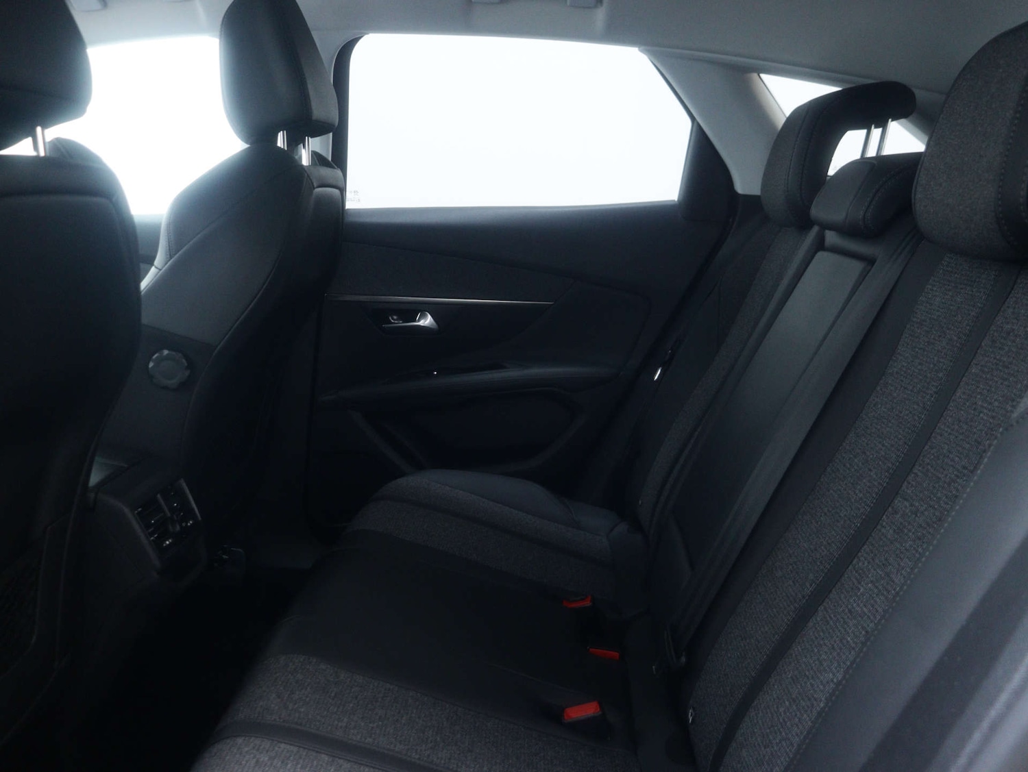 Used Peugeot 3008 2020 for sale - 77528075: Photo 42