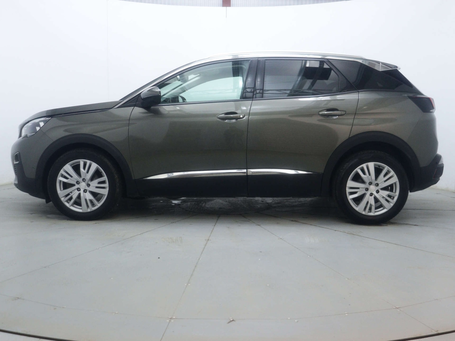 Used Peugeot 3008 2020 for sale - 77528075: Photo 8