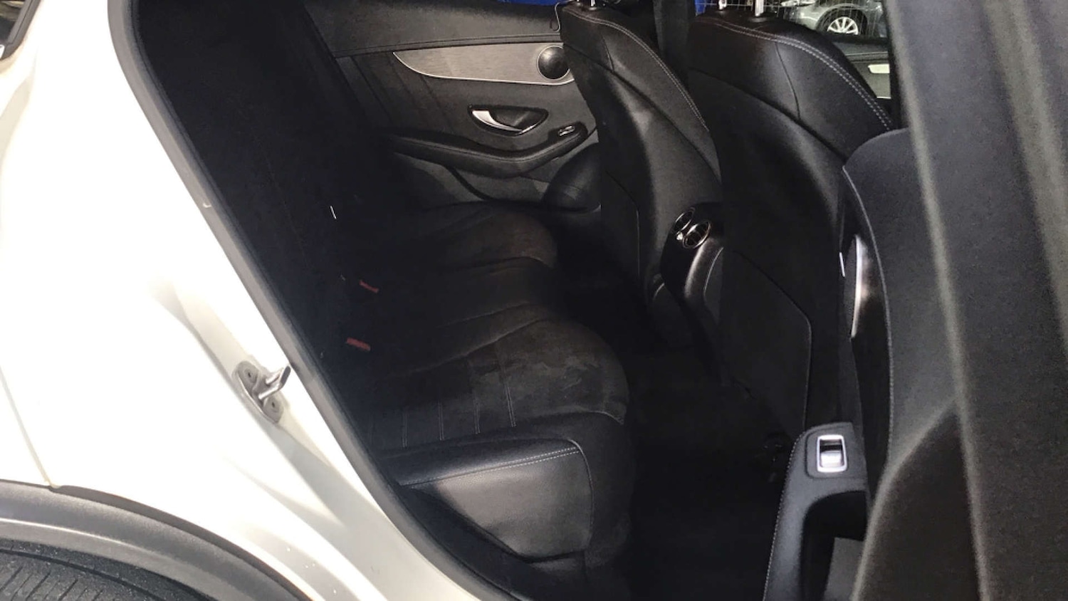 Used Mercedes-Benz GLC 2020 for sale - 76706751: Photo 11