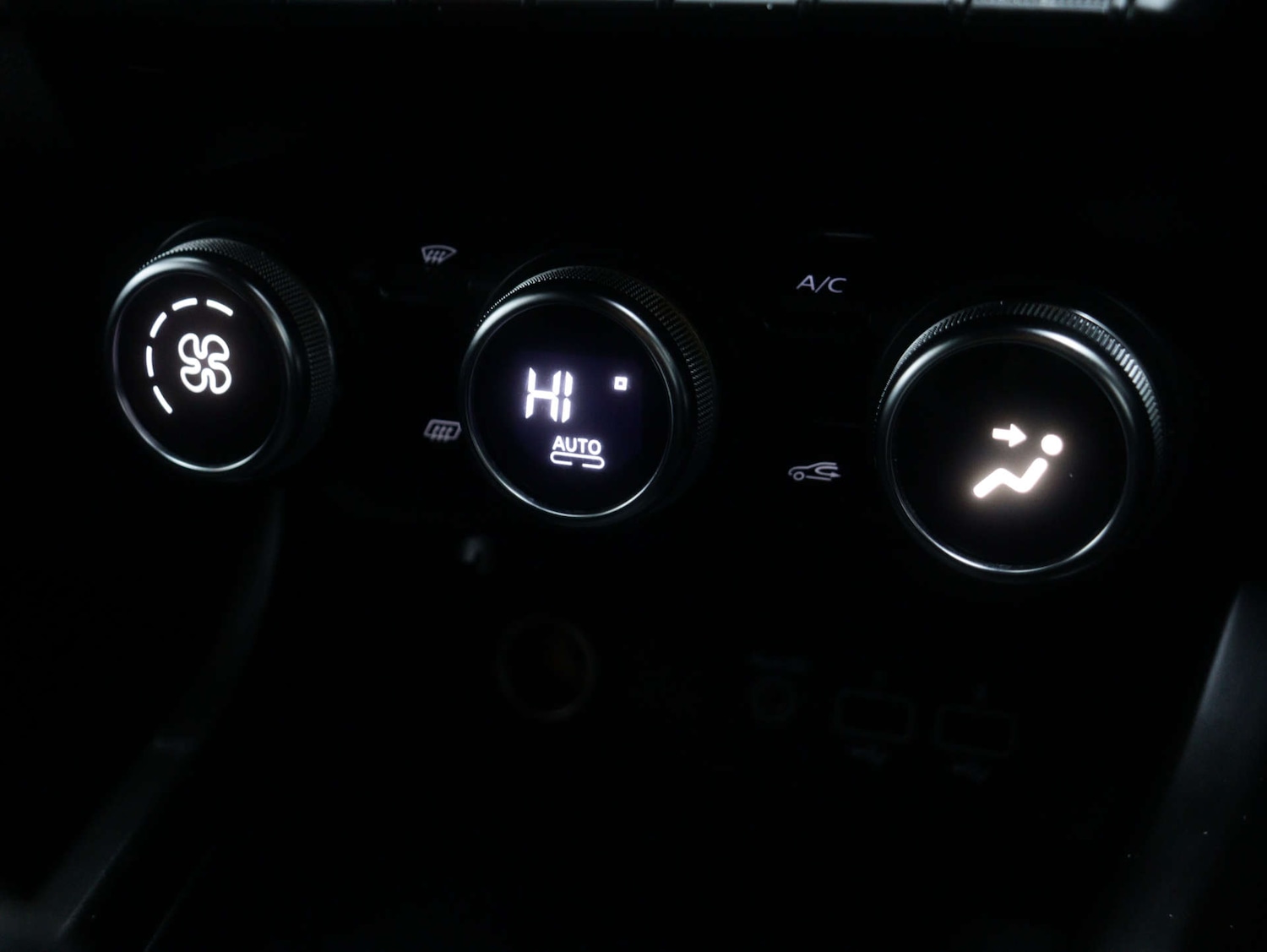 Used Renault Arkana 2022 for sale - 76894440: Photo 33