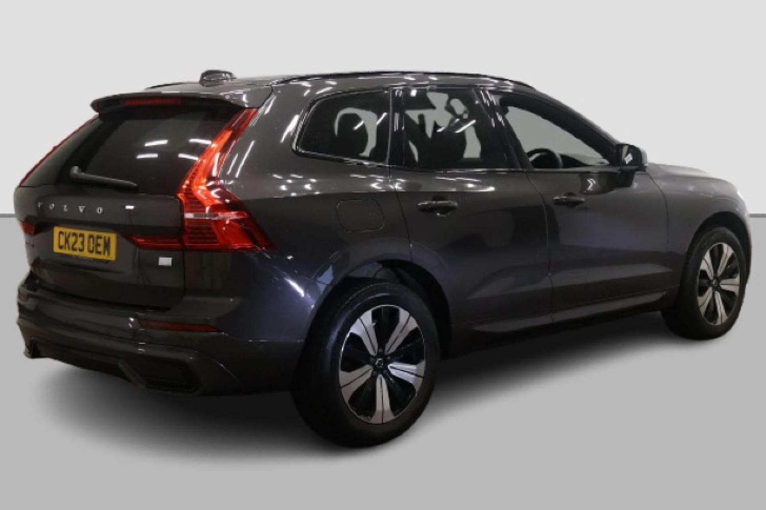Used Volvo XC60 2023 for sale - 77328620: Photo 7