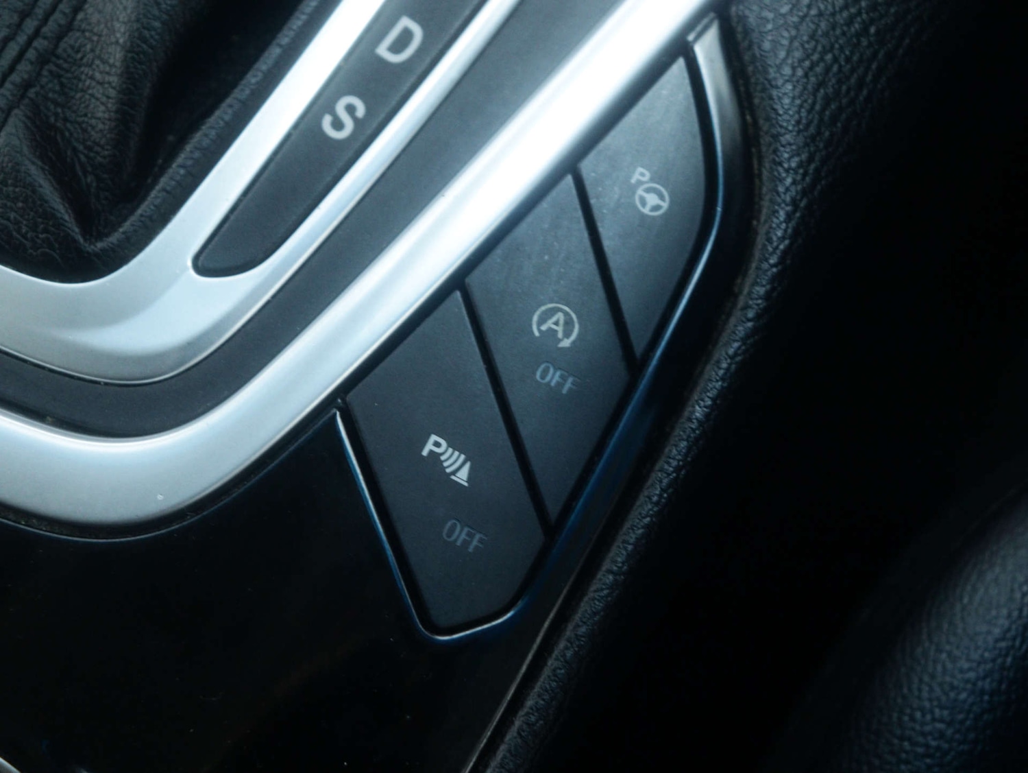 Used Ford Edge 2017 for sale - 76894450: Photo 30