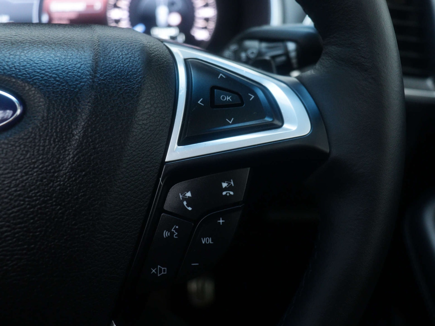 Used Ford Edge 2017 for sale - 76894450: Photo 36