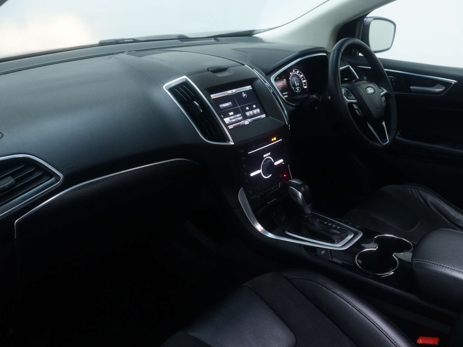 Used Ford Edge 2017 for sale - 76894450: Photo 46