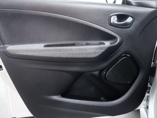 Used Renault Zoe 2020 for sale - 76143238: Photo 48