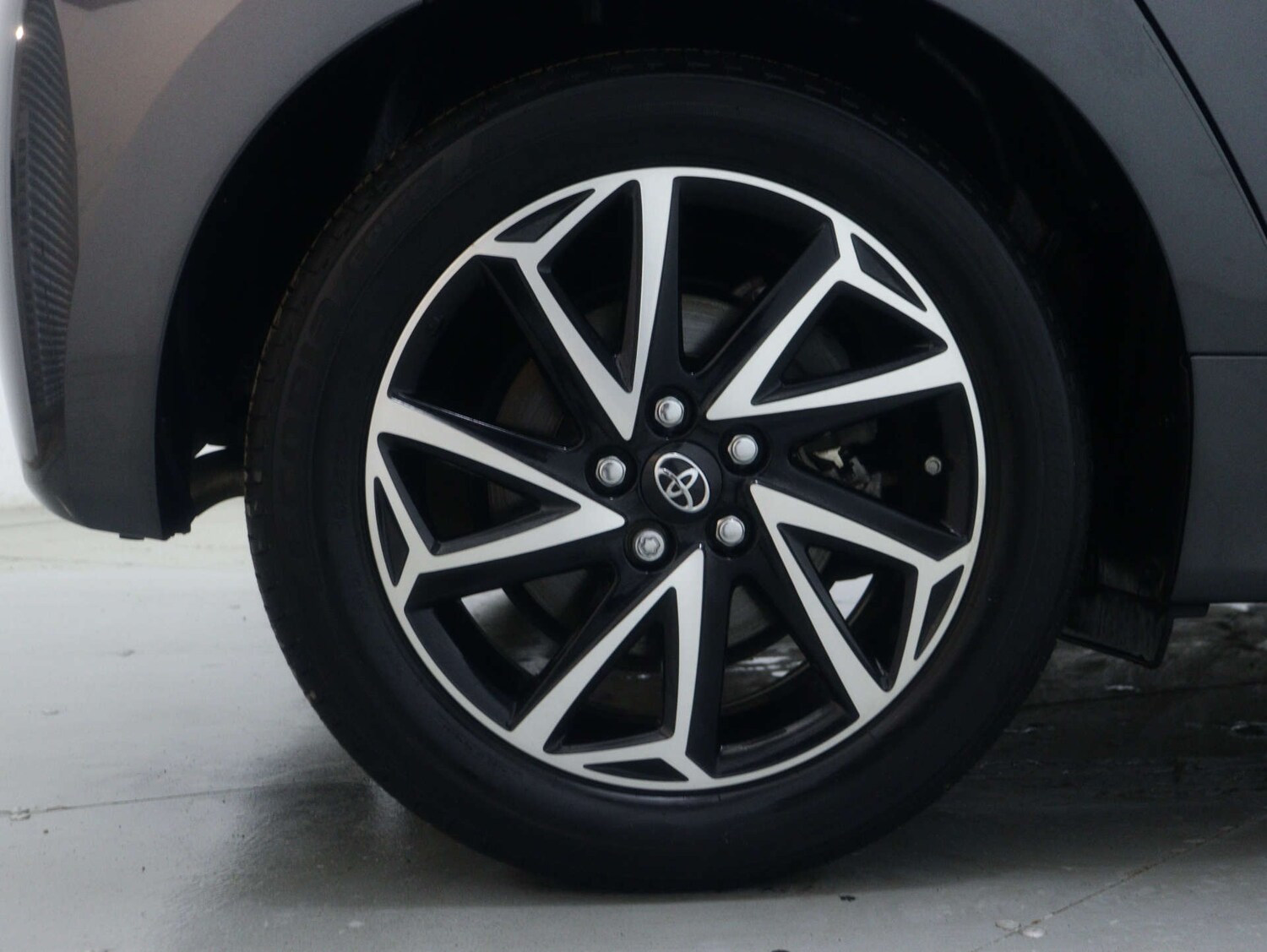 Used Toyota Yaris 2022 for sale - 77364232: Photo 13