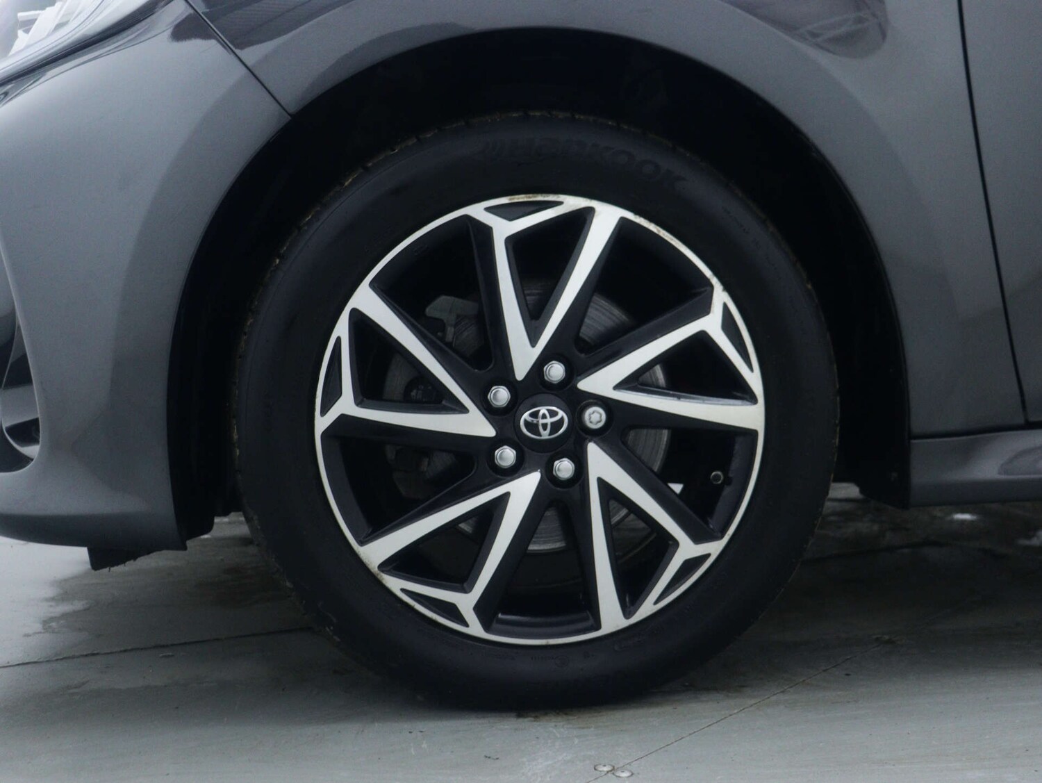 Used Toyota Yaris 2022 for sale - 77364232: Photo 15