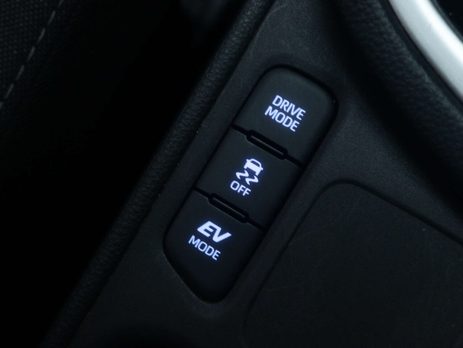 Used Toyota Yaris 2022 for sale - 77364232: Photo 31