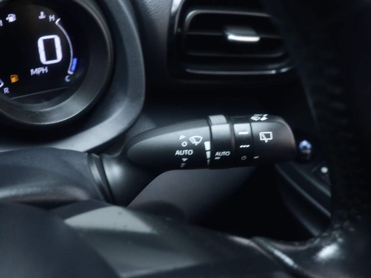 Used Toyota Yaris 2022 for sale - 77364232: Photo 36