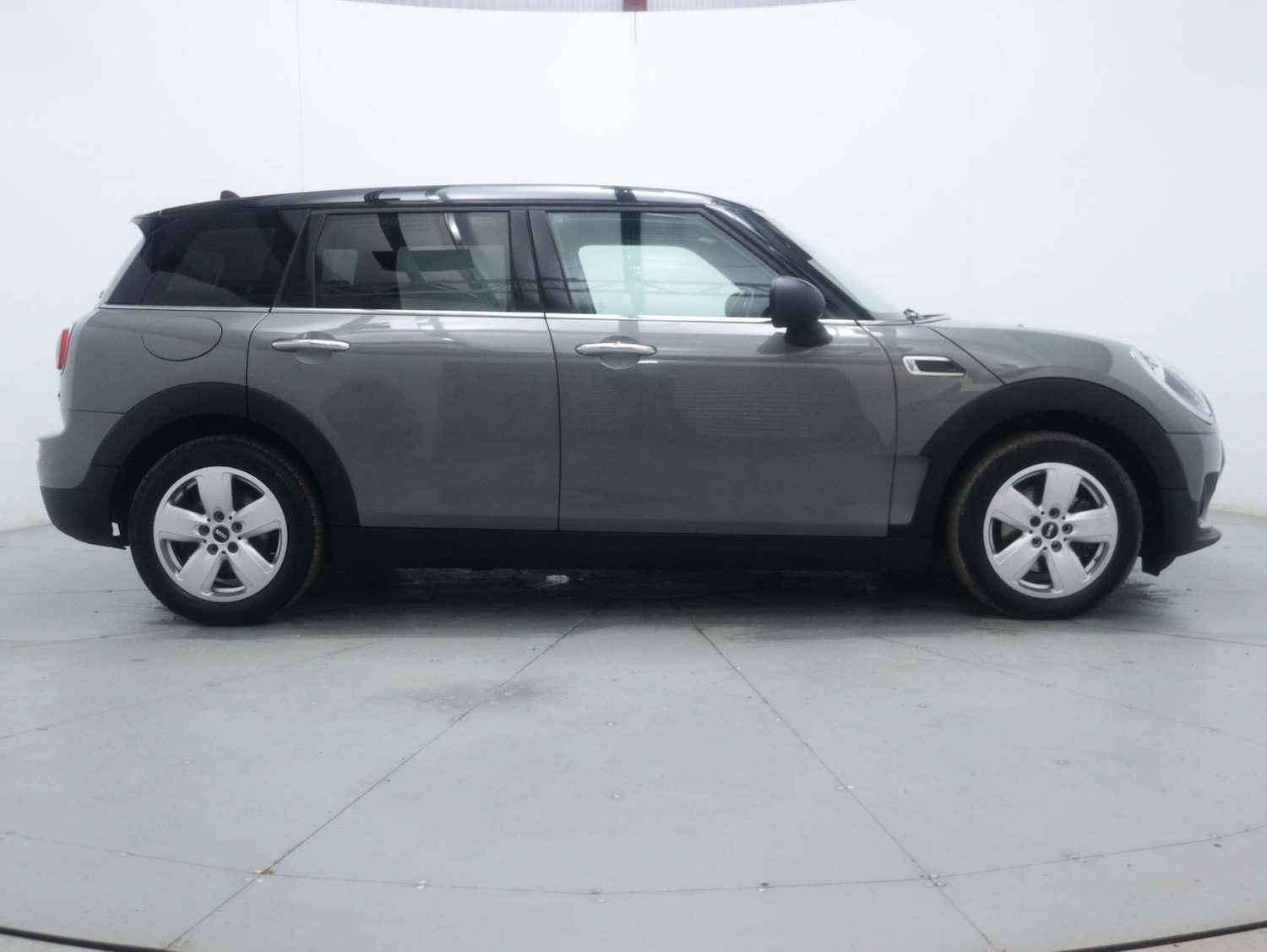 Used MINI Clubman 2018 for sale - 76894402: Photo 12
