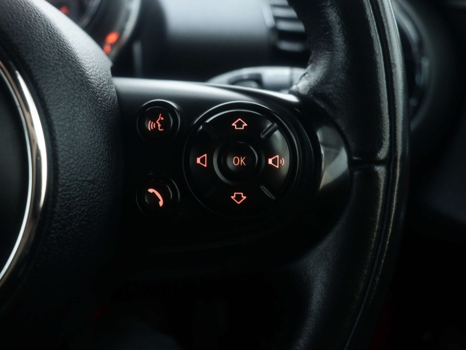 Used MINI Clubman 2018 for sale - 76894402: Photo 31