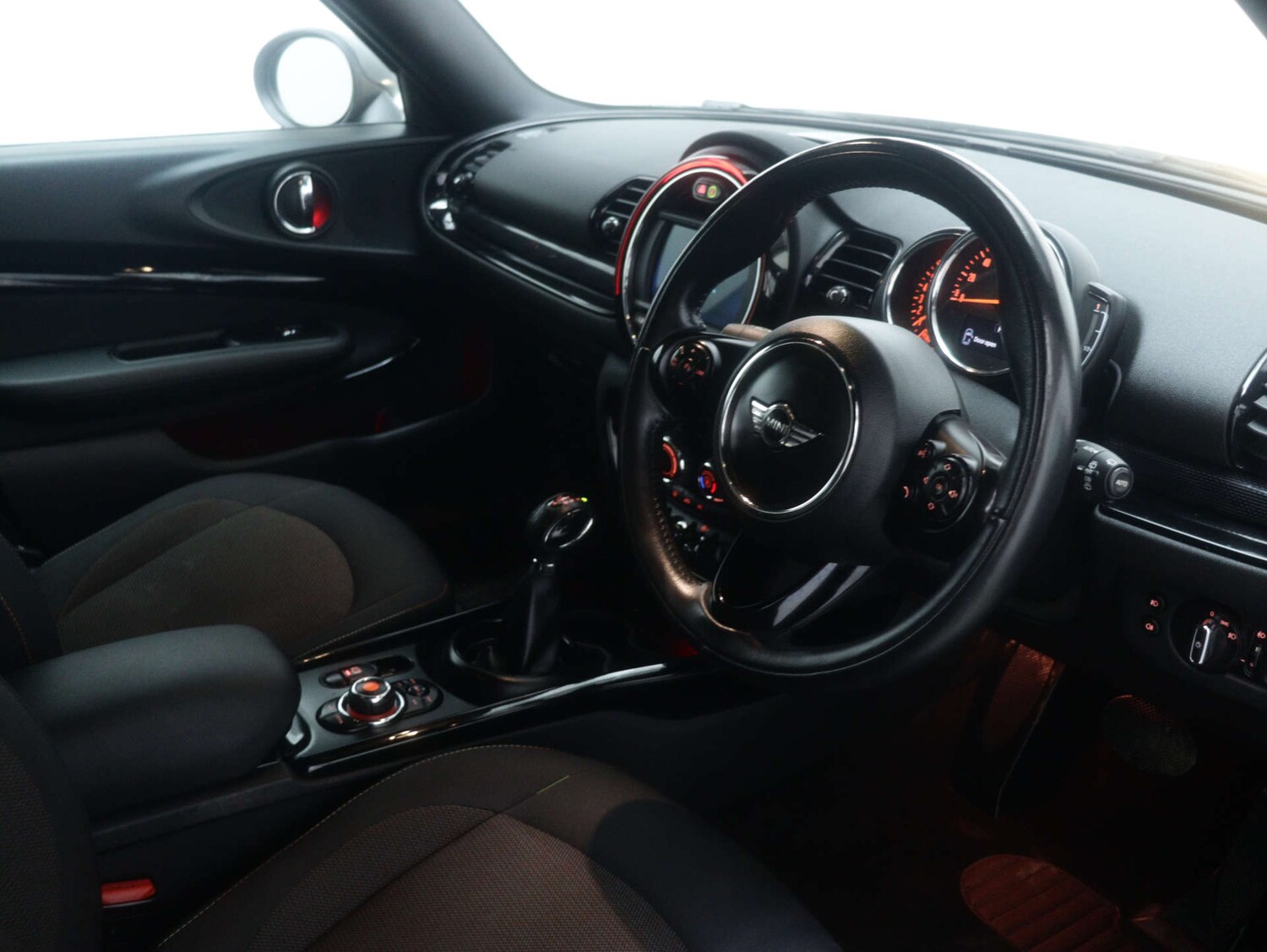 Used MINI Clubman 2018 for sale - 76894402: Photo 36