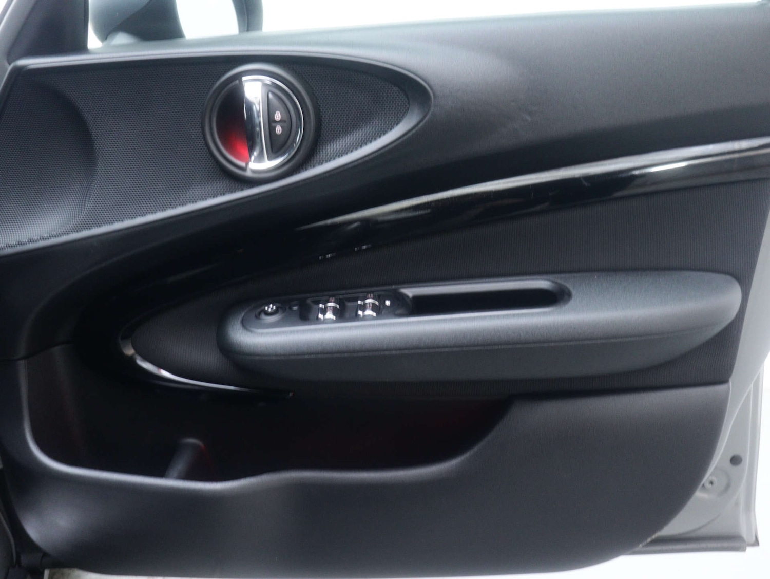 Used MINI Clubman 2018 for sale - 76894402: Photo 39