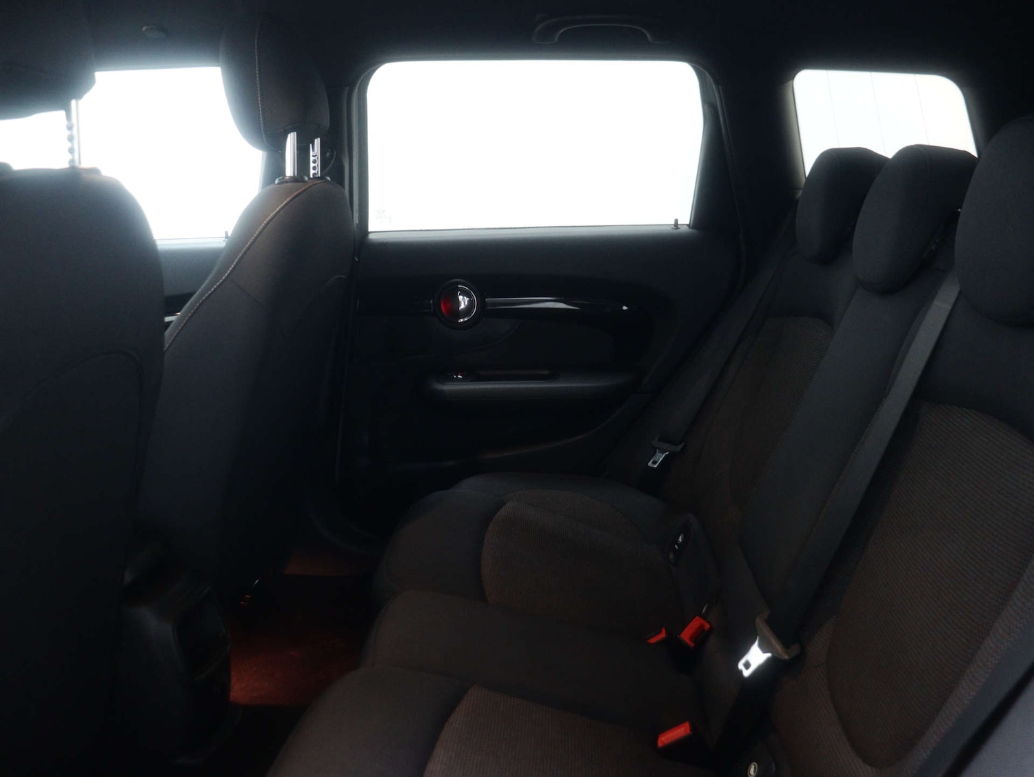 Used MINI Clubman 2018 for sale - 76894402: Photo 44