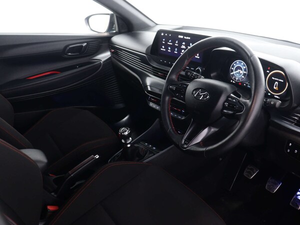 Used Hyundai i20 2023 for sale - 76143237: Photo 40