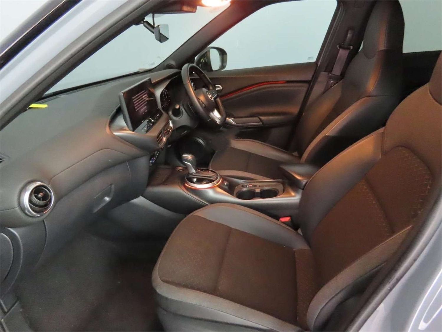 Used Nissan Juke 2024 for sale - 76921230: Photo 8