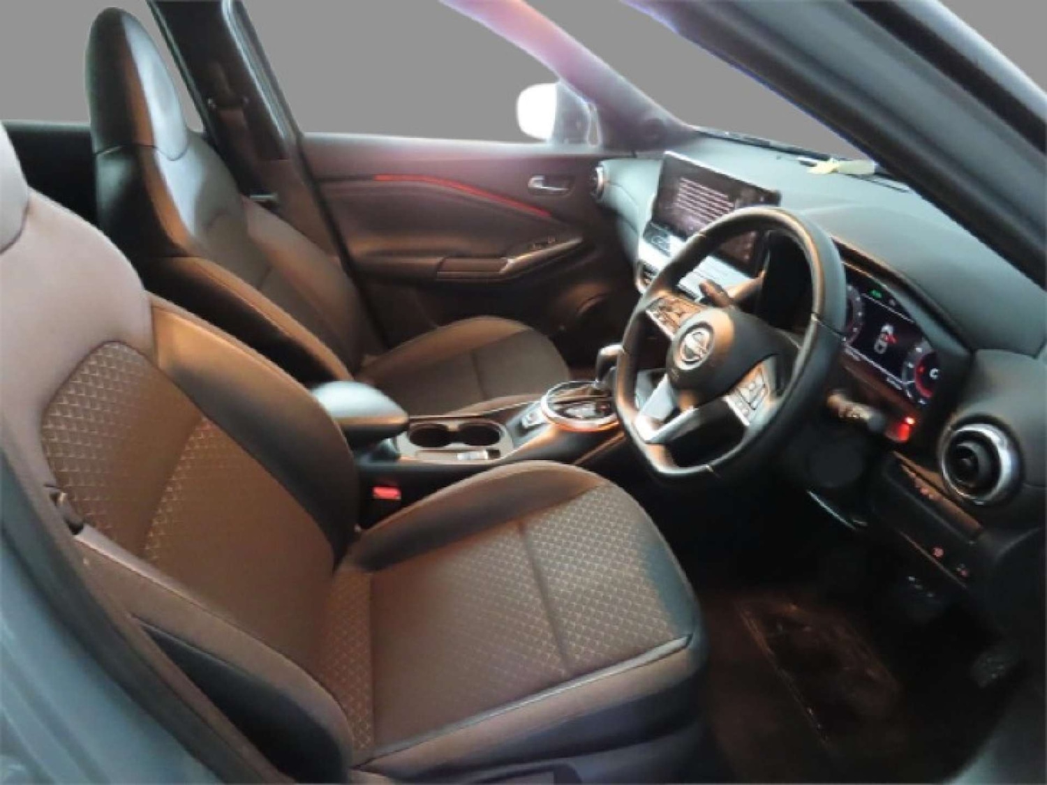 Used Nissan Juke 2024 for sale - 76921230: Photo 9