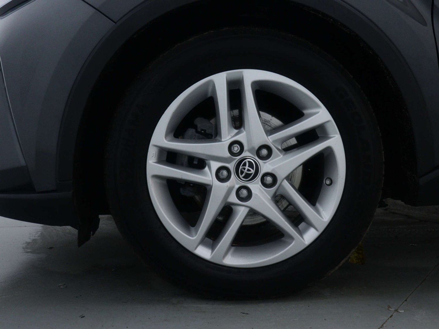 Used Toyota C-HR 2022 for sale - 76894416: Photo 13