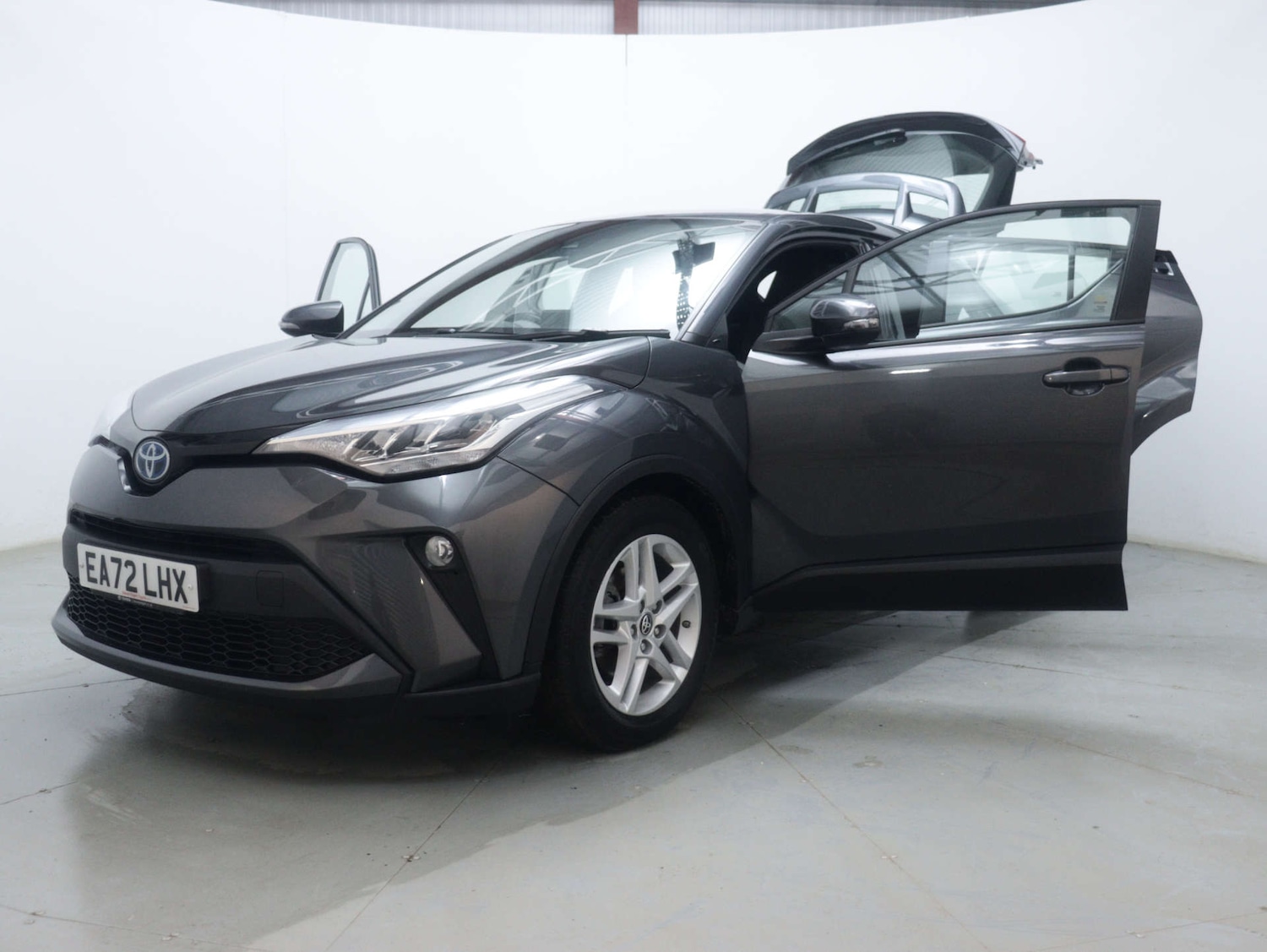 Used Toyota C-HR 2022 for sale - 76894416: Photo 48