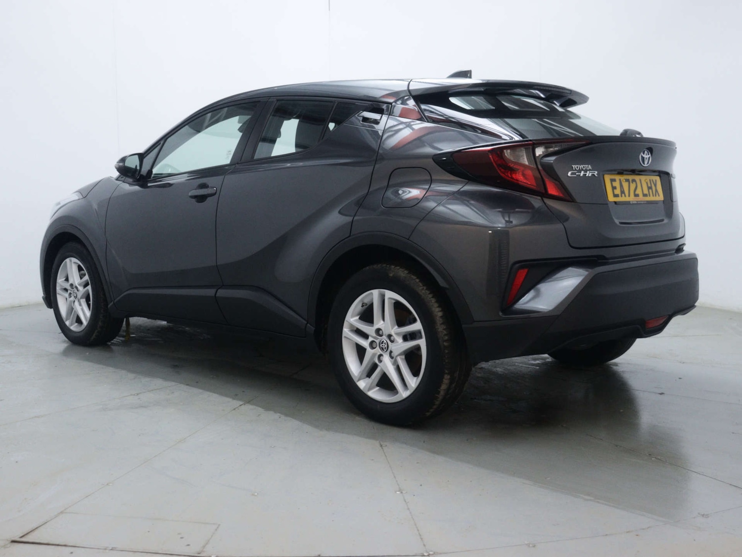 Used Toyota C-HR 2022 for sale - 76894416: Photo 9