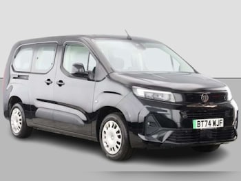 Used Vauxhall Combo Life 2024 for sale - 76694831: Photo
