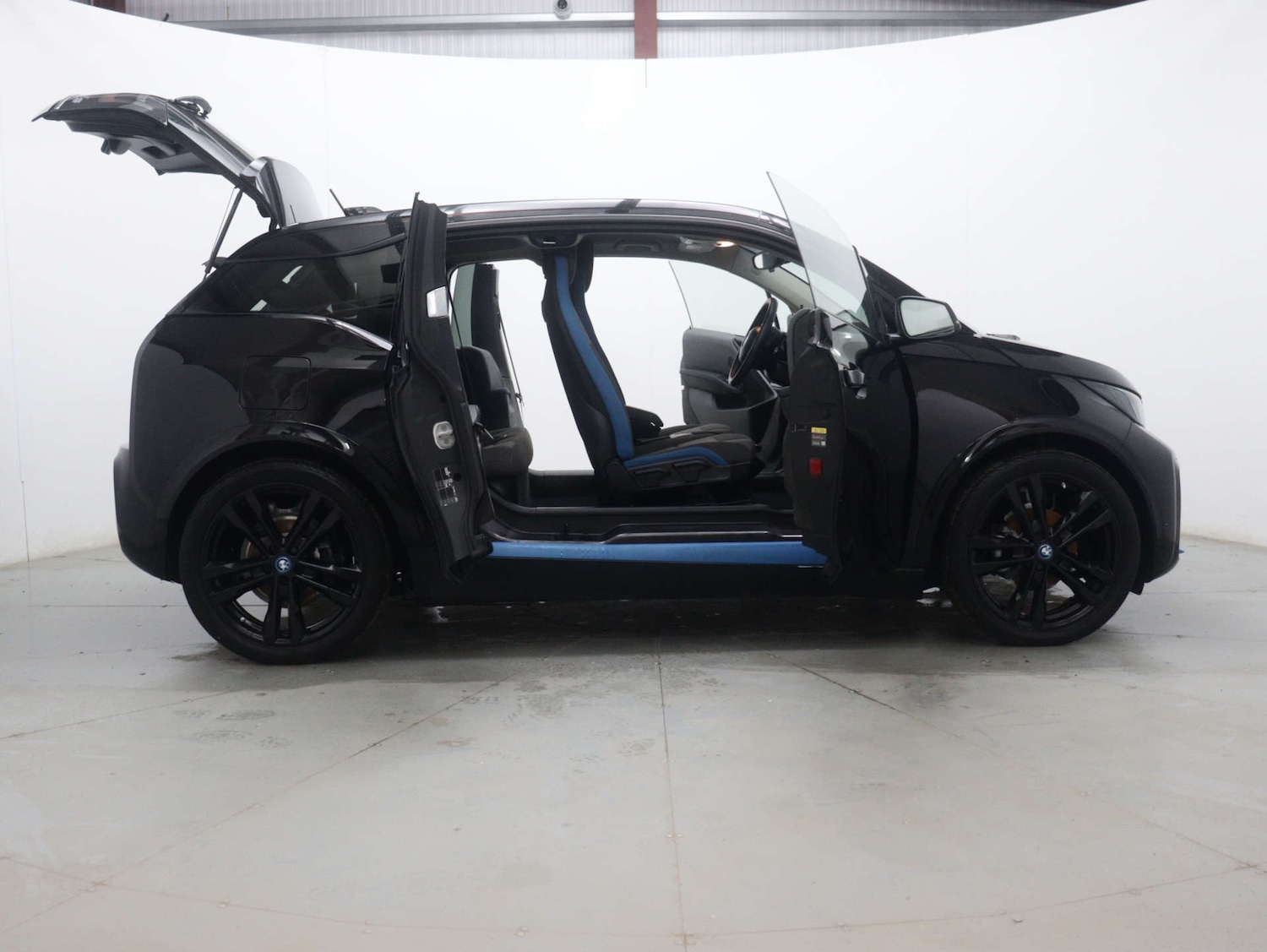 Used BMW i3 2022 for sale - 77259158: Photo 65