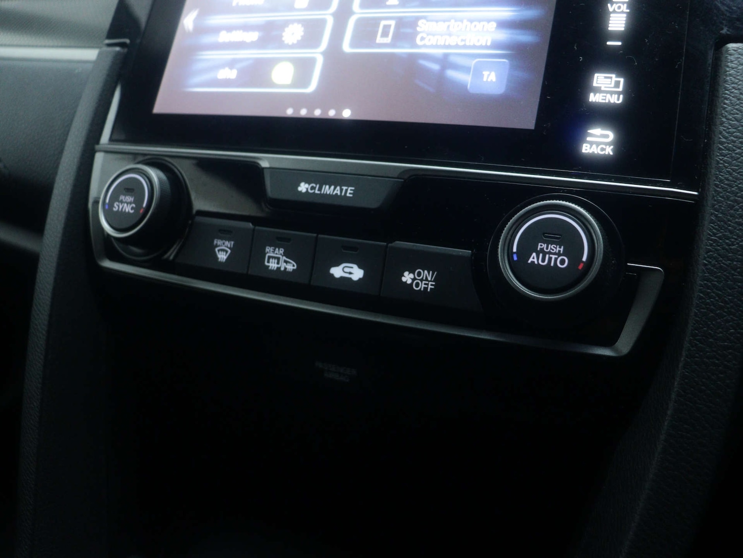 Used Honda Civic 2018 for sale - 77529408: Photo 31