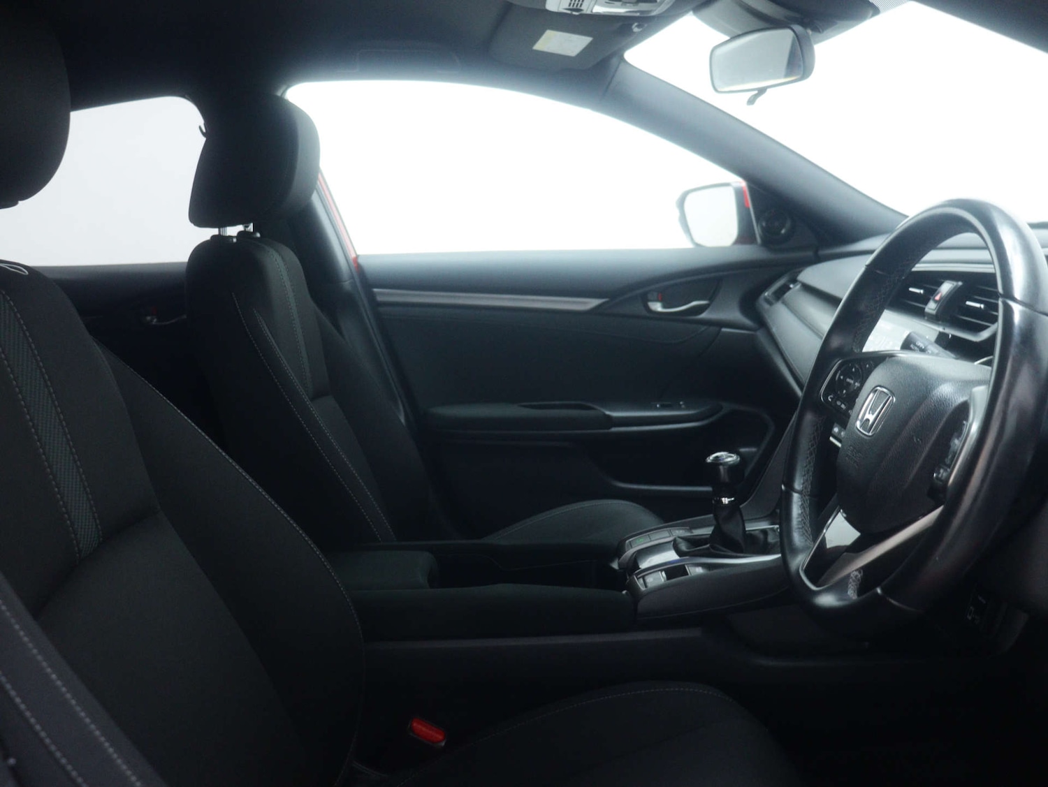 Used Honda Civic 2018 for sale - 77529408: Photo 41