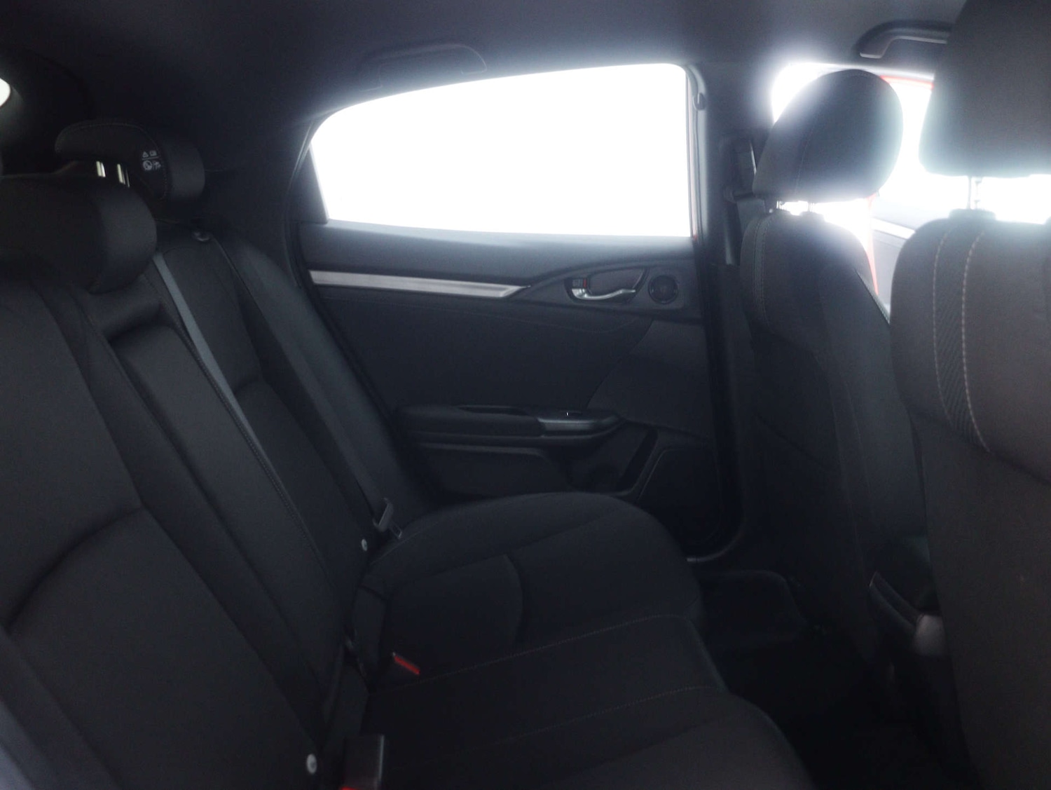 Used Honda Civic 2018 for sale - 77529408: Photo 49