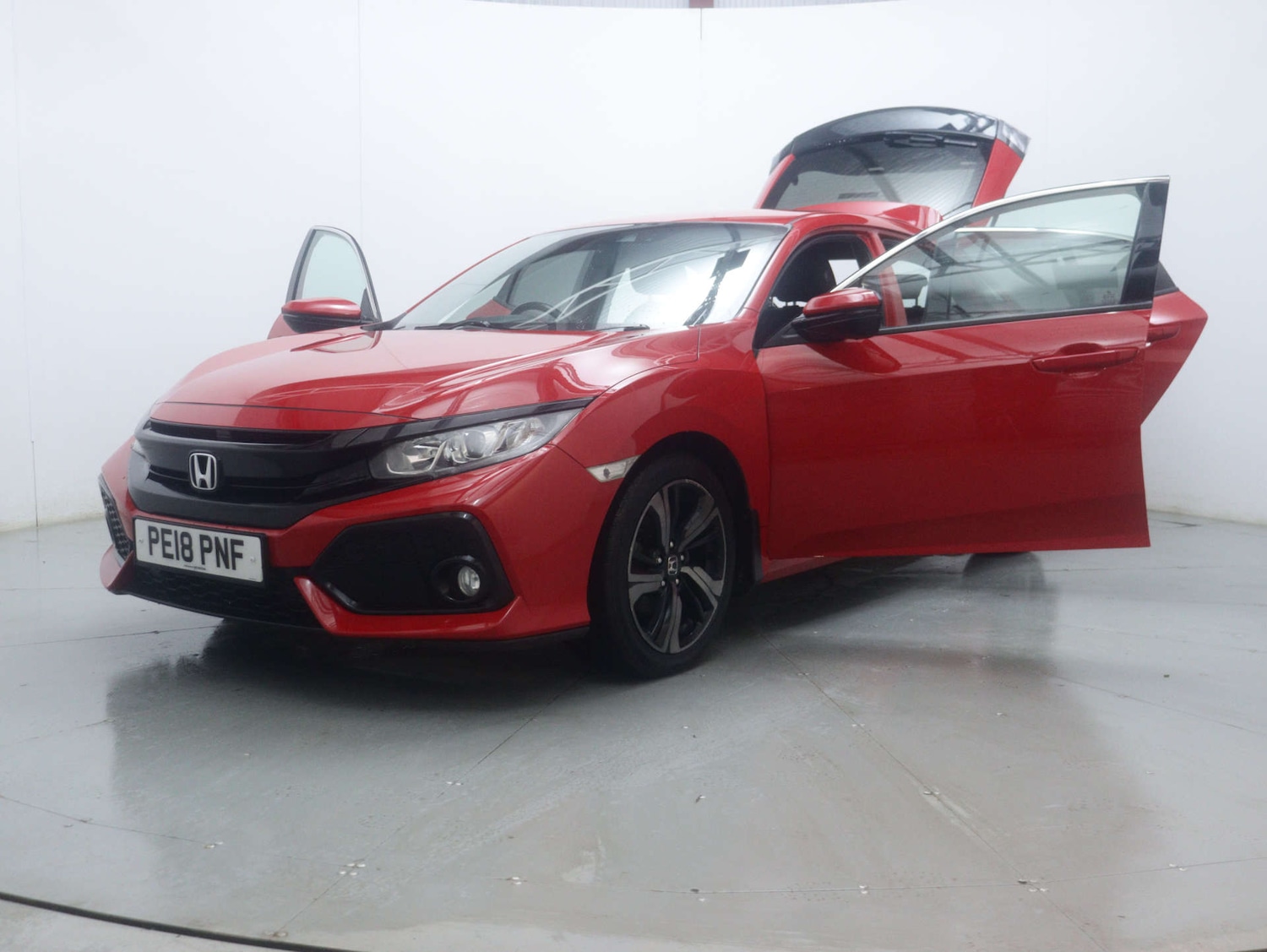 Used Honda Civic 2018 for sale - 77529408: Photo 53