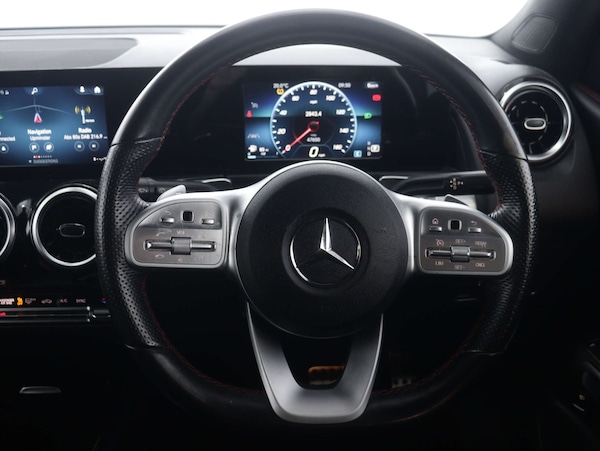 Used Mercedes-Benz GLB 2021 for sale - 75638762: Photo 16
