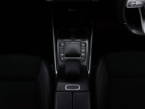 Used Mercedes-Benz GLB 2021 for sale - 75638762: Photo 19