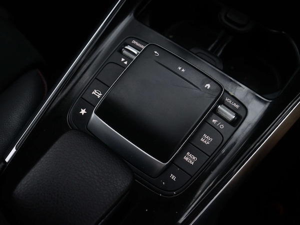 Used Mercedes-Benz GLB 2021 for sale - 75638762: Photo 31
