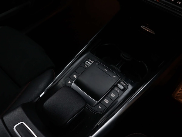 Used Mercedes-Benz GLB 2021 for sale - 75638762: Photo 32