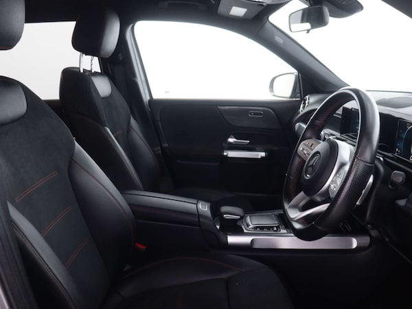 Used Mercedes-Benz GLB 2021 for sale - 75638762: Photo 42