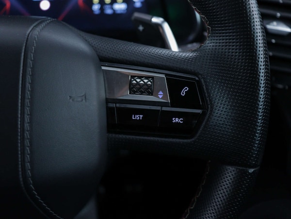 Used DS Automobiles DS 7 Crossback 2022 for sale - 73865671: Photo 29