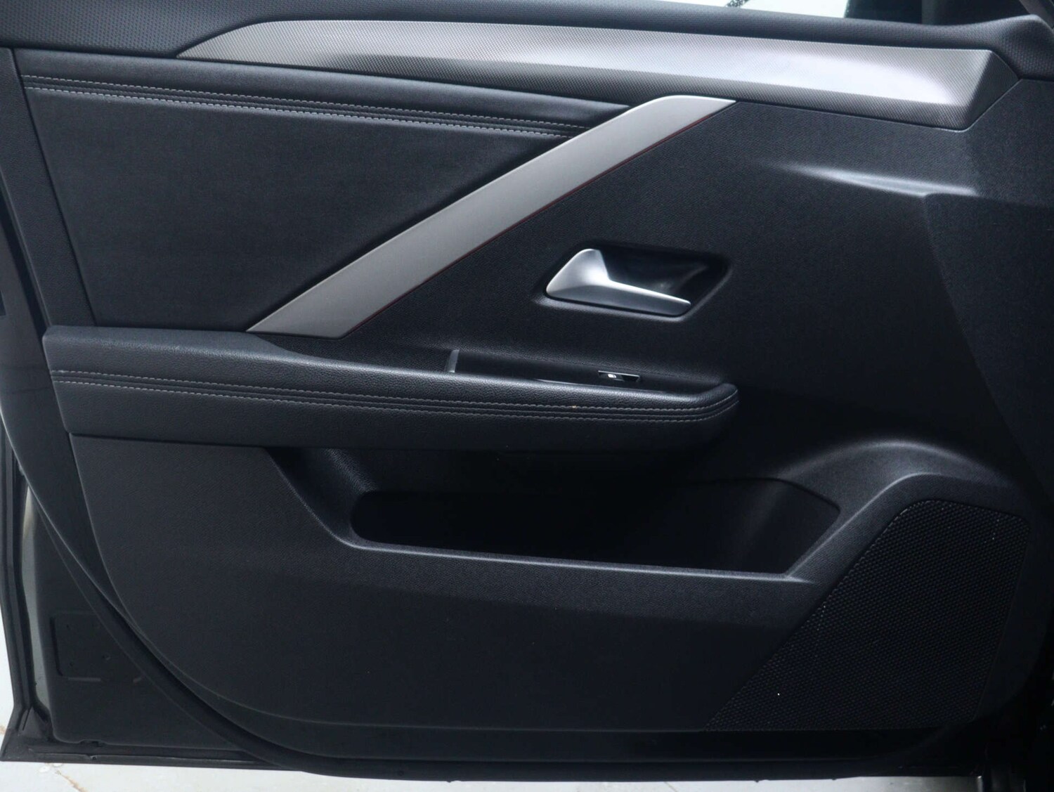 Used Vauxhall Astra 2023 for sale - 77353613: Photo 48