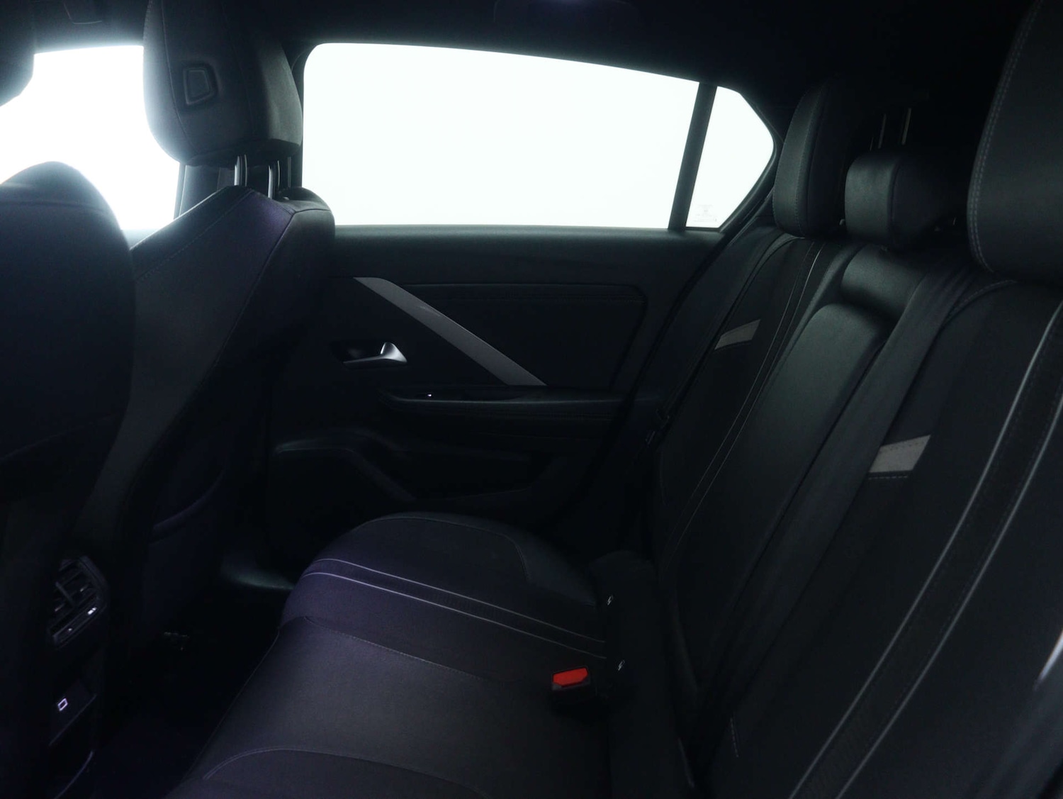 Used Vauxhall Astra 2023 for sale - 77353613: Photo 49