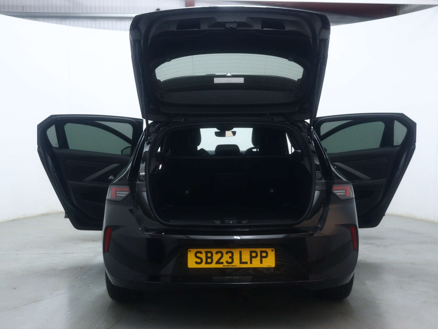 Used Vauxhall Astra 2023 for sale - 77353613: Photo 57