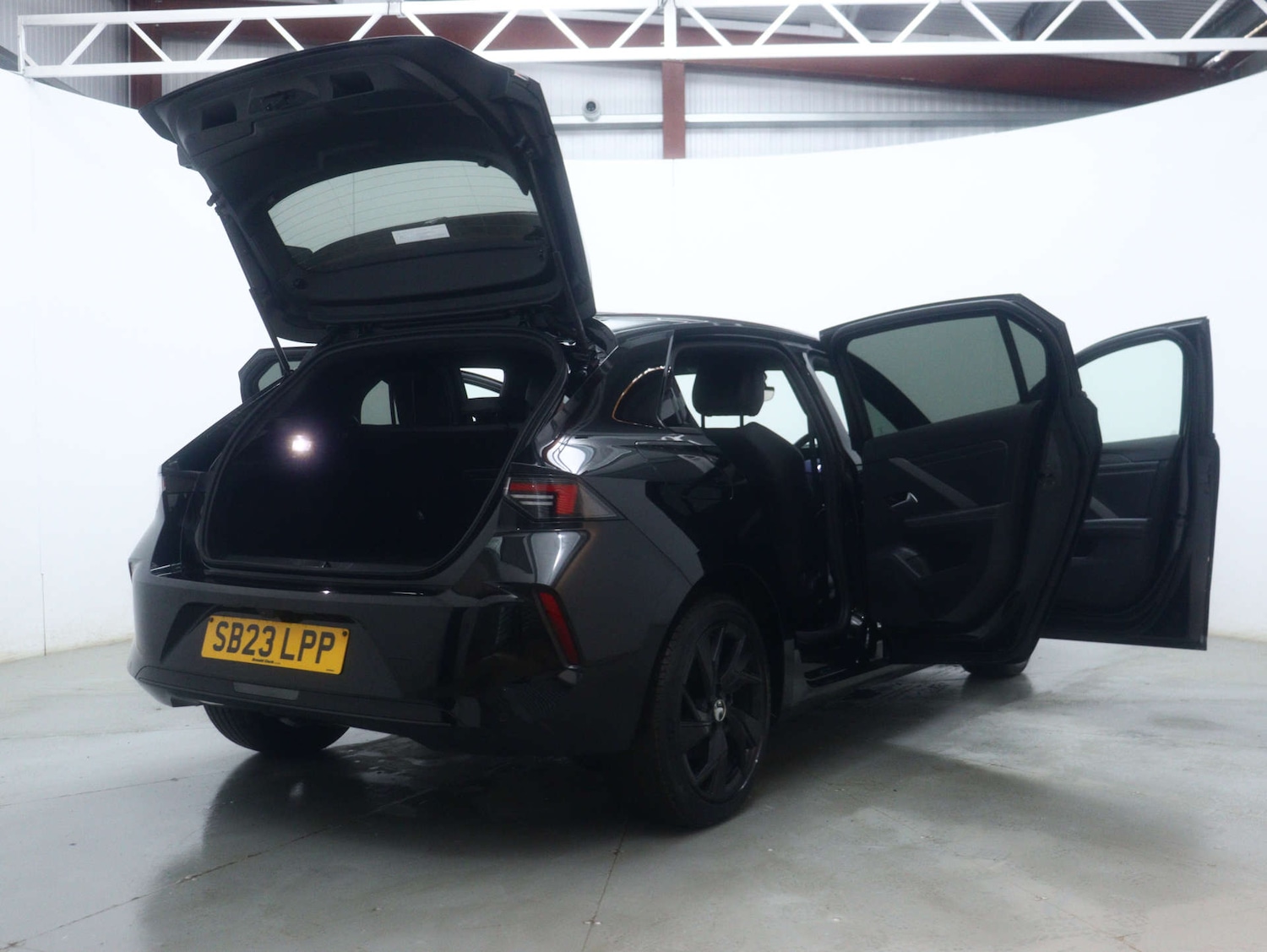 Used Vauxhall Astra 2023 for sale - 77353613: Photo 58