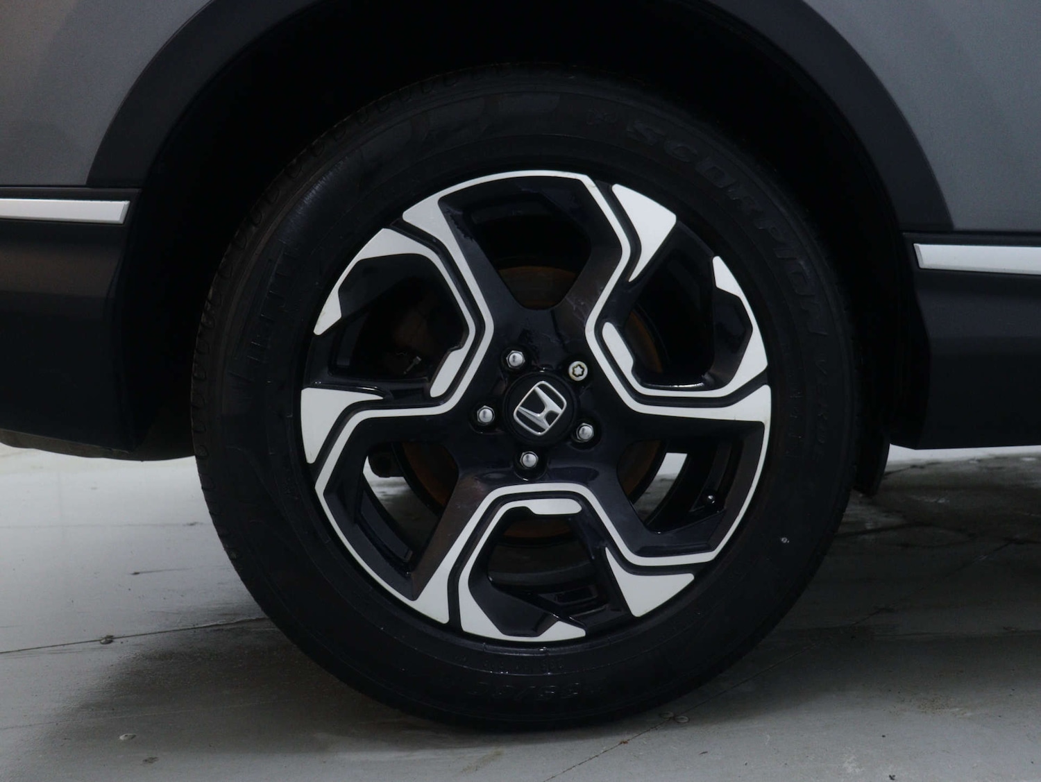 Used Honda CR-V 2020 for sale - 76946124: Photo 13