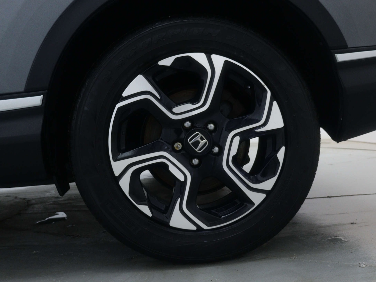 Used Honda CR-V 2020 for sale - 76946124: Photo 16