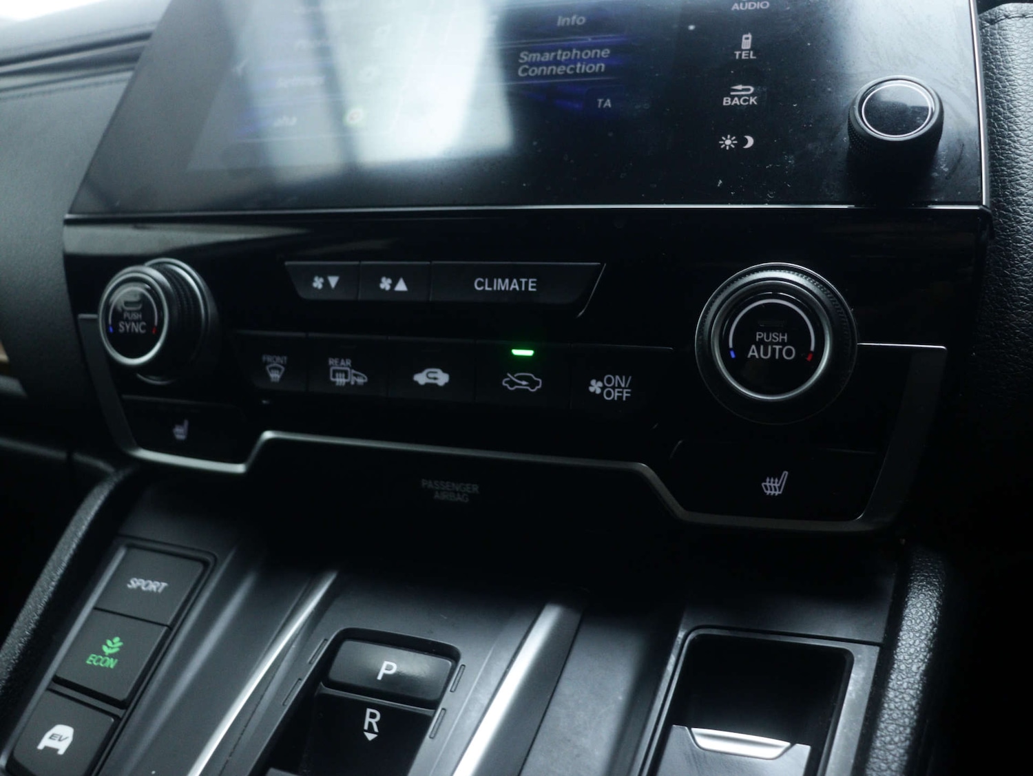 Used Honda CR-V 2020 for sale - 76946124: Photo 31