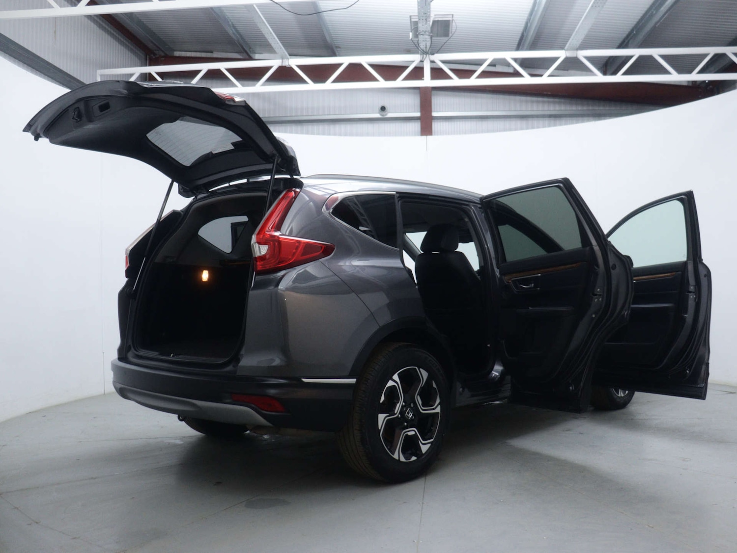 Used Honda CR-V 2020 for sale - 76946124: Photo 57