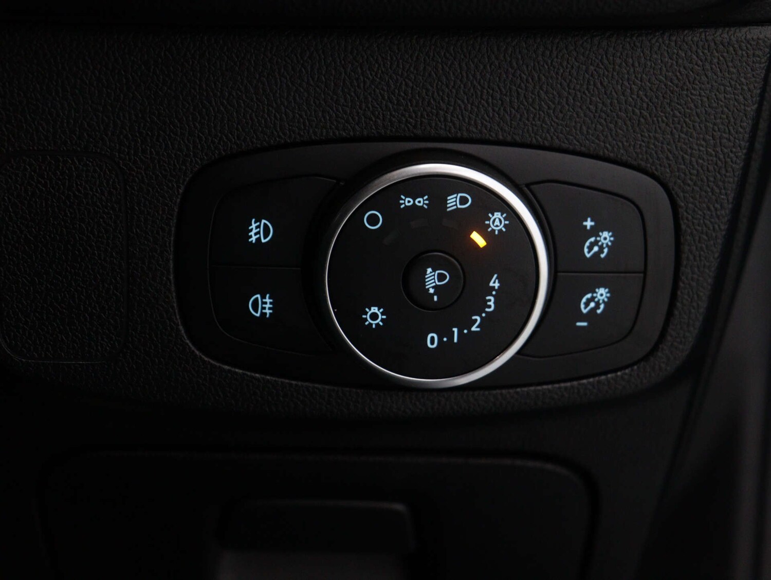 Used Ford Focus 2020 for sale - 75893709: Photo 36
